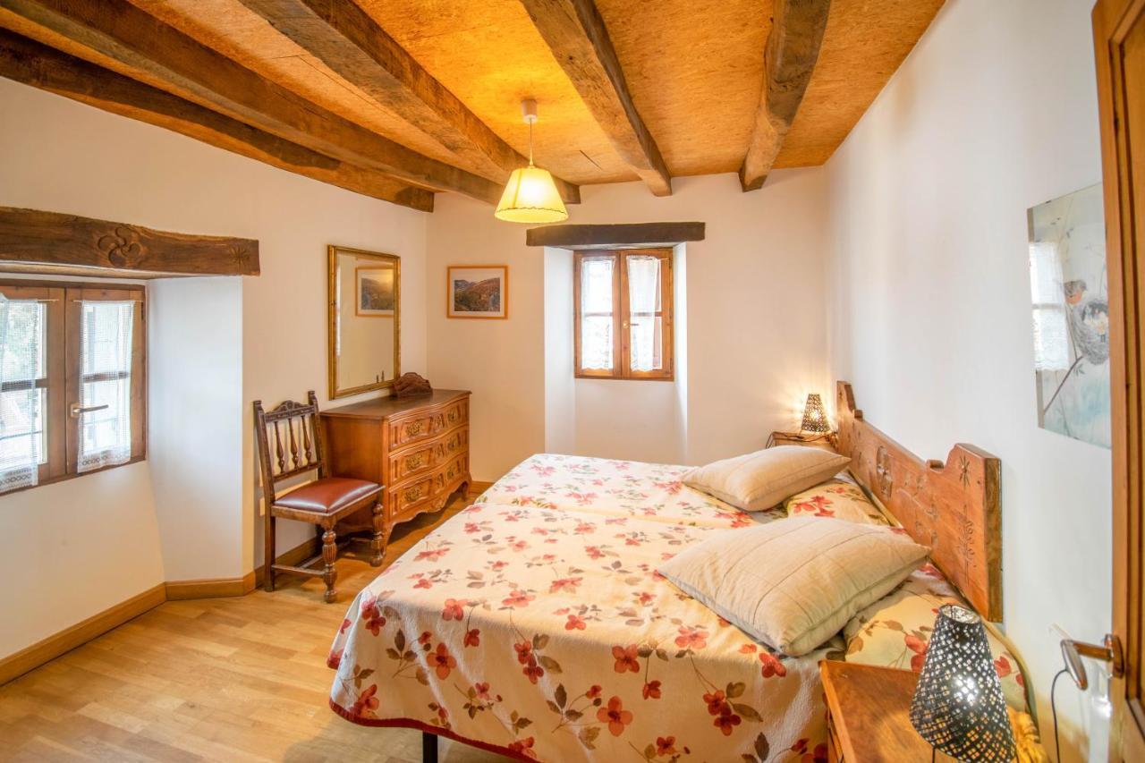 Casa Monaut, Acogedores A Pies De La Selva De Irati Appartement *