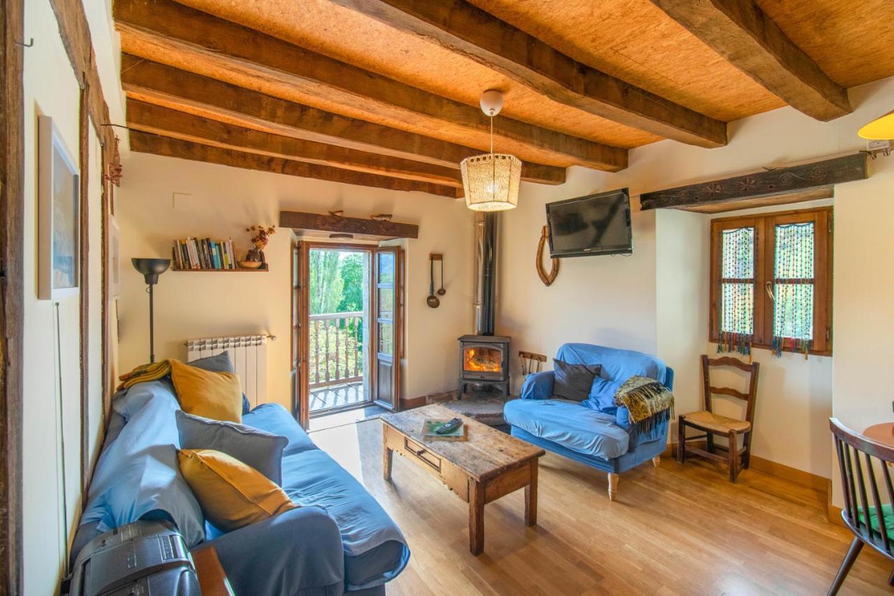 Casa Monaut, Acogedores A Pies De La Selva De Irati Appartement Saragueta